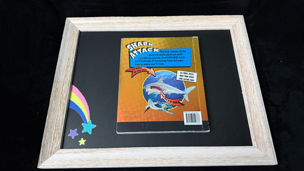 SHARK ATTACK Foam Model &amp; Fact Book